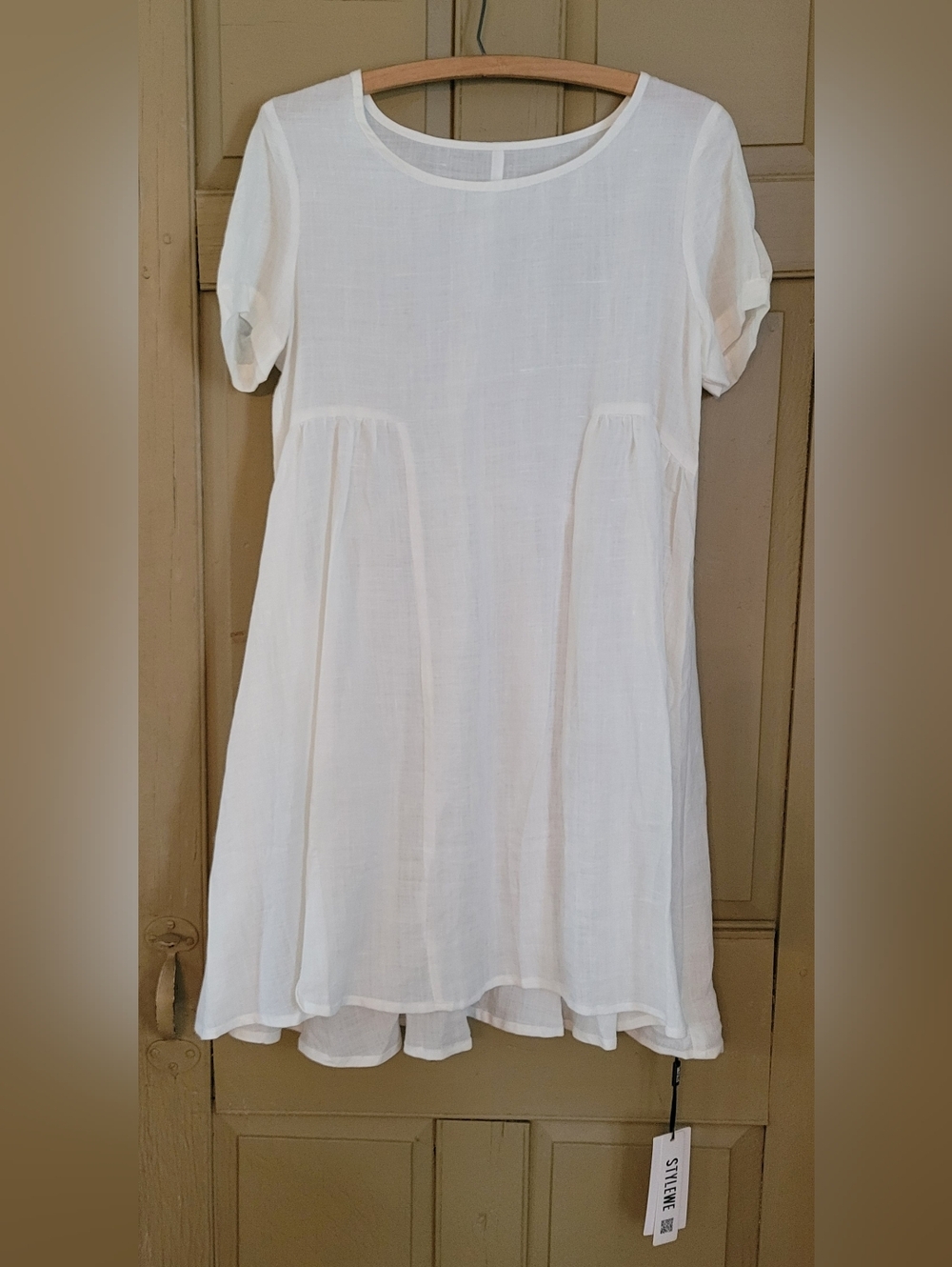 Women’s White Short-Sleeve 100% Linen Babydoll Dress